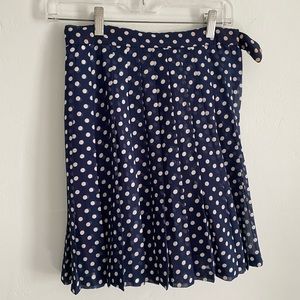 Women’s blue and white polka dot skirt